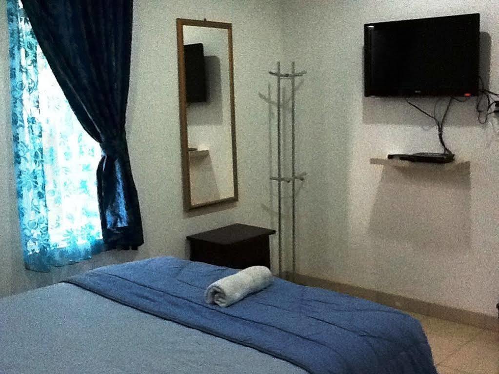 Pondok Malabar Guest House Jakarta Luaran gambar