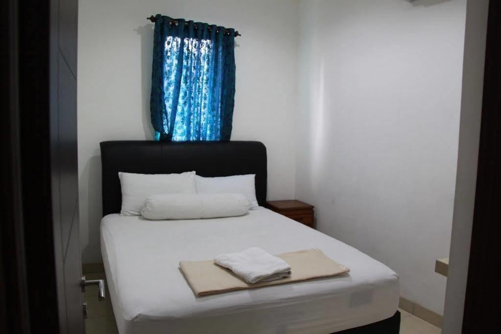 Pondok Malabar Guest House Jakarta Luaran gambar