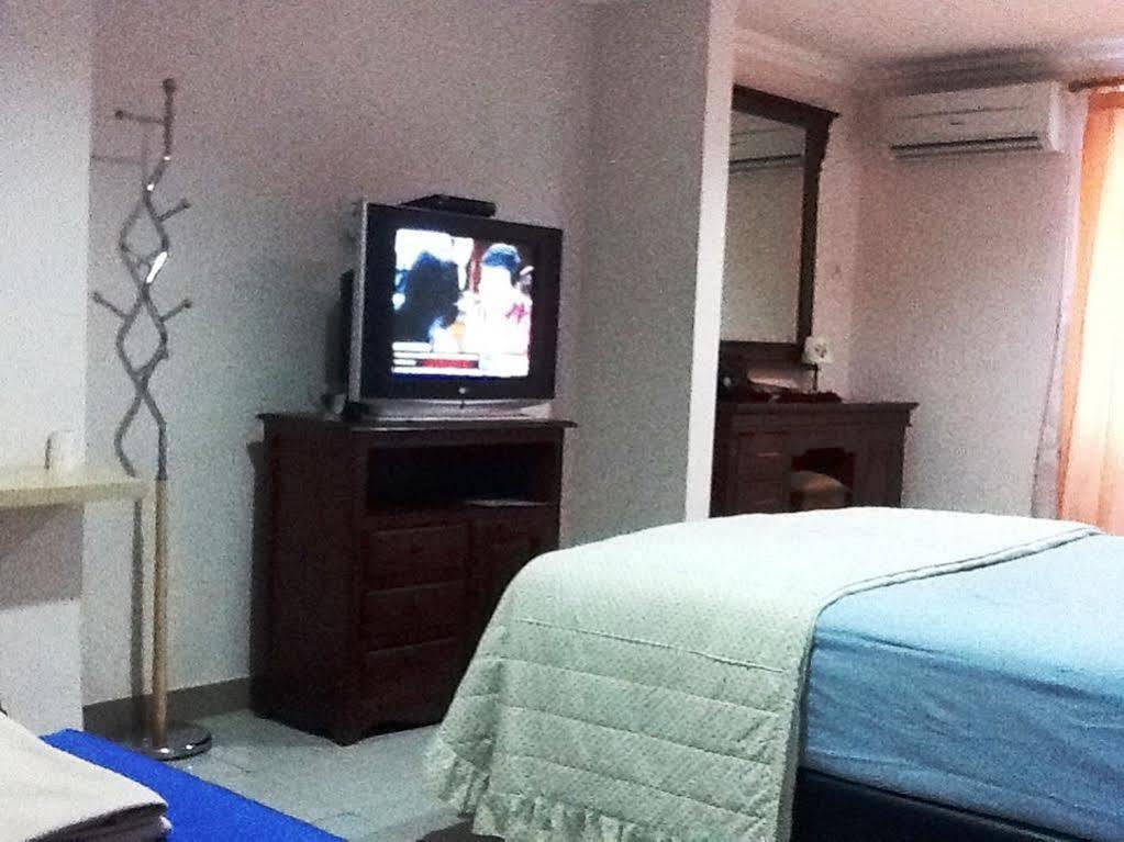 Pondok Malabar Guest House Jakarta Luaran gambar
